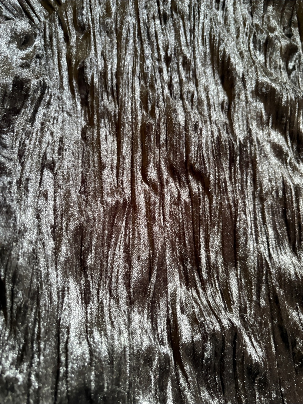 Black Velvet like Lace-Trim Camisole with Sequins - Picture 6 of 9